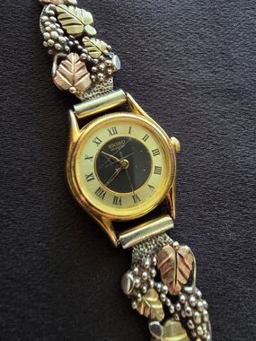 Seiko Quartz Coleman Black Hills Gold 12K Sterling Watch No Stretch Band Working